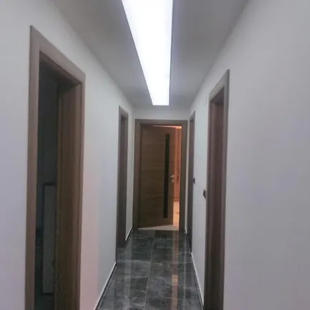 شقة Delux كوشاداسيه